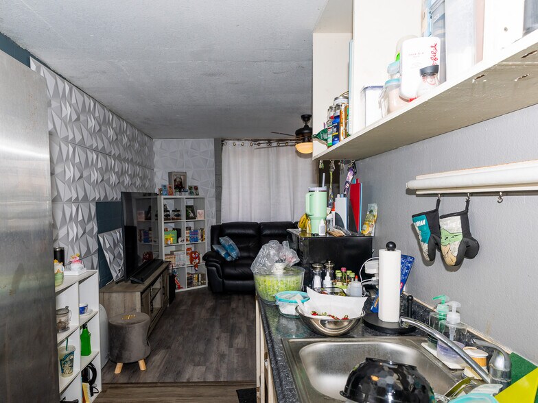 More Photos Of 2135 Bannister Pl, Honolulu Multifamily For Sale
