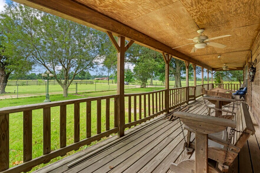 More Photos Of 14630 Hwy 105, Cleveland Land For Sale