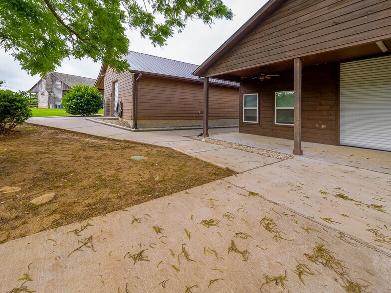 More Photos Of 231 Hostetter Rd, New Waverly Land For Sale