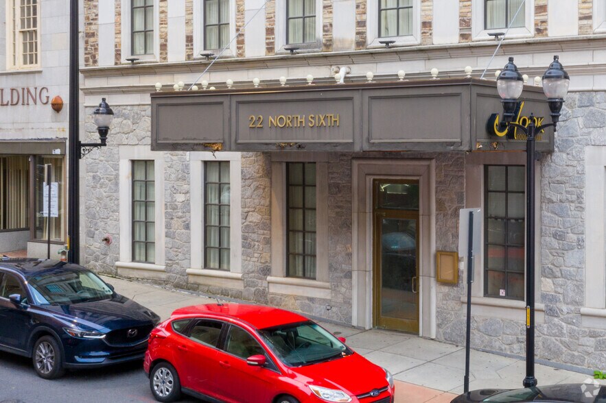 Primary Photo Of 18 N 6th St, Allentown General Retail For Sale