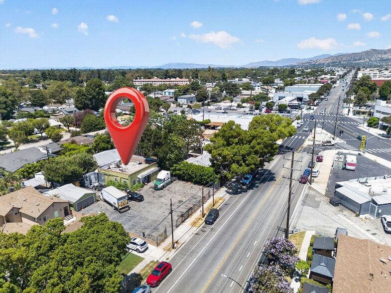 More Photos Of 435 S Main St, Burbank General Retail For Sale