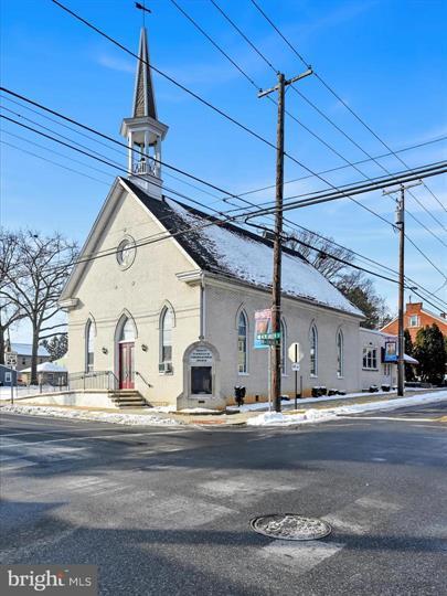 More Photos Of 100 New Haven St, Mount Joy General Retail For Lease