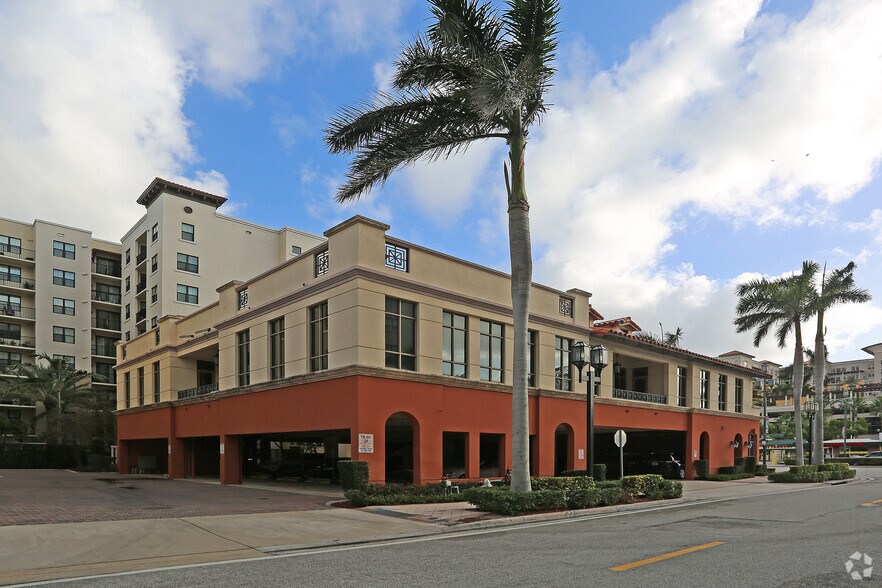 More Photos Of 197 S Federal Hwy, Boca Raton Office For Lease