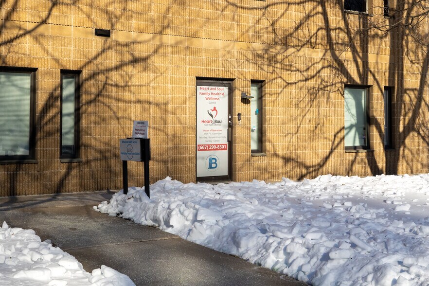 More Photos Of 8508 Loch Raven Blvd, Towson Medical For Lease