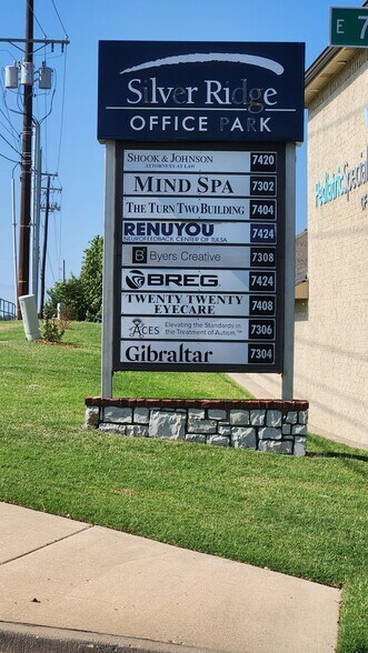 More Photos Of 7424 S Yale Ave, Tulsa Medical For Lease