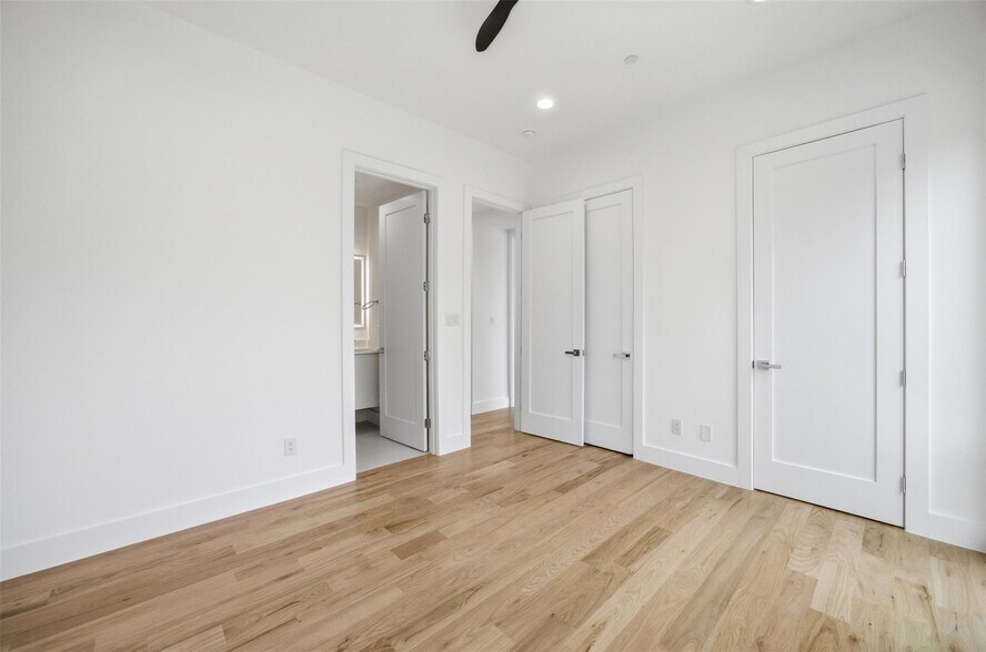 More Photos Of 4605 Belmont Ave, Dallas Apartments For Sale