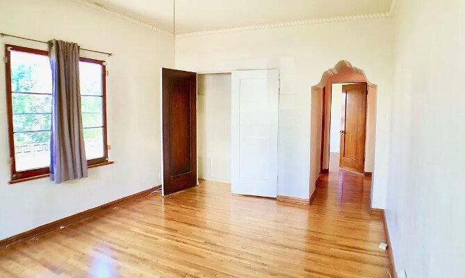 More Photos Of 1352 W 10th St, San Pedro Apartments For Sale