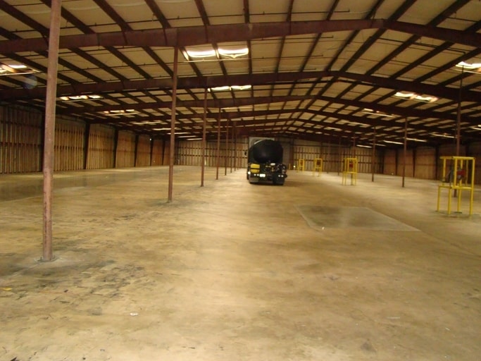 More Photos Of 1200 Lyell St, Milan Unknown For Lease