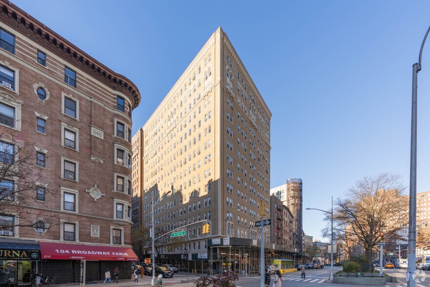 More Photos Of 2721-2729 Broadway, New York Apartments For Lease