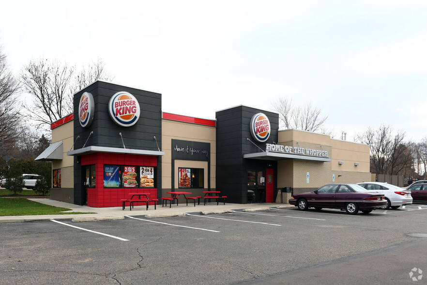 Primary Photo Of 3056 Graham Rd, Stow Fast Food For Sale