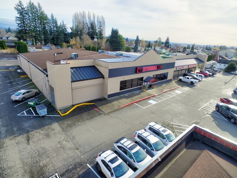 More Photos Of 1048-1052 State Ave, Marysville Storefront For Sale