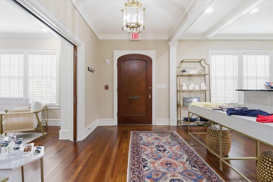 More Photos Of 431 E New York Ave, Deland Office For Sale