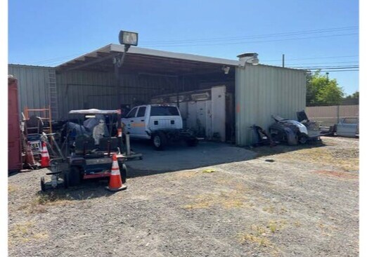 More Photos Of 527 Garden Hwy, Yuba City Industrial For Sale