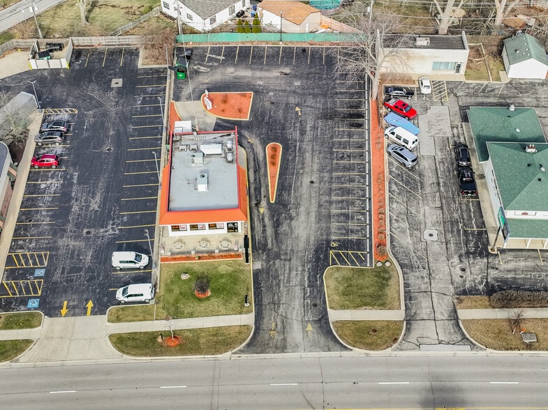 More Photos Of 1015 E Ogden Ave, Naperville Fast Food For Sale