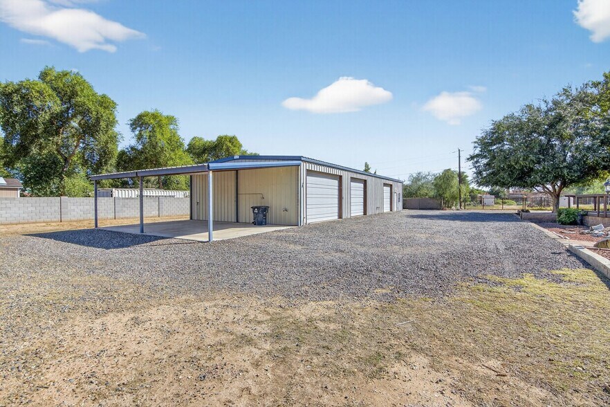 More Photos Of 9259 S Priest Dr, Tempe Showroom For Lease