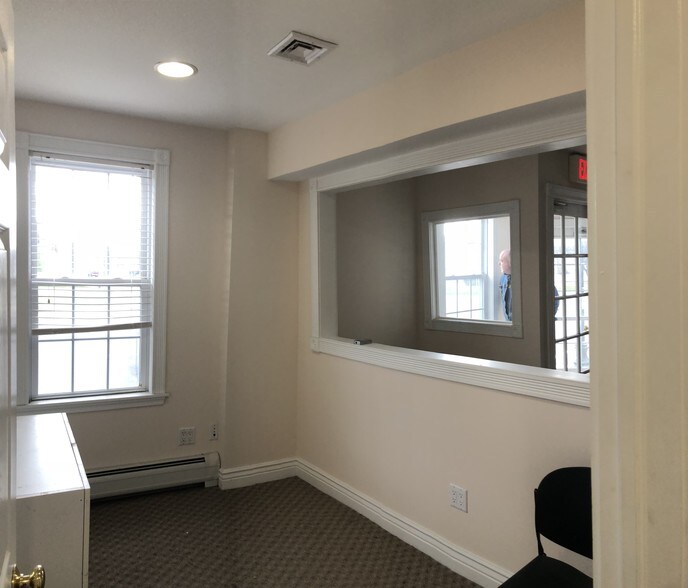 More Photos Of 80 Broad St, Phillipsburg Office Residential For Sale