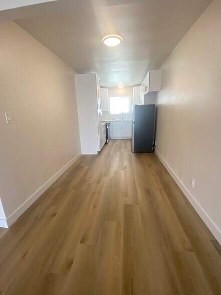 More Photos Of 3617 W 60th, Los Angeles Apartments For Sale