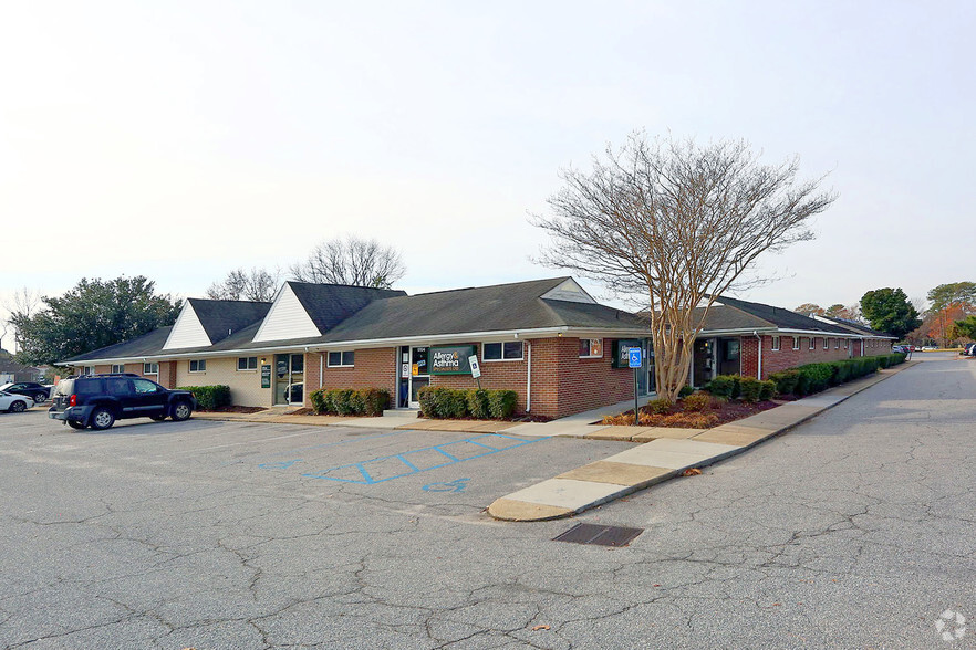 Primary Photo Of 1704-1760 Sir William Osler Dr, Virginia Beach Medical For Lease