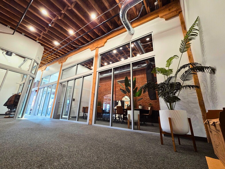 More Photos Of 1660 17th St, Denver Office Residential For Sale