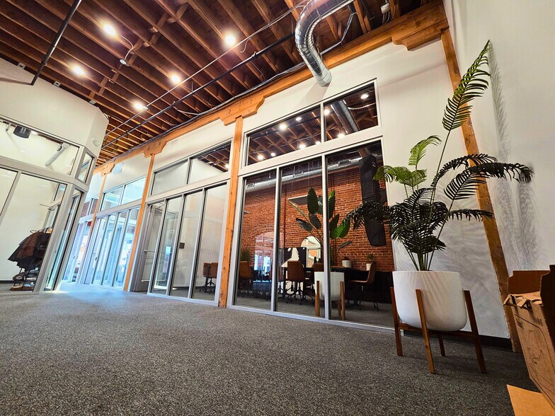 More Photos Of 1660 17th St, Denver Office Residential For Sale