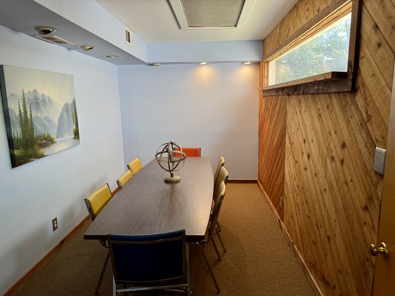 More Photos Of 2162 Ingleside Ave, Macon-Bibb Office Residential For Sale
