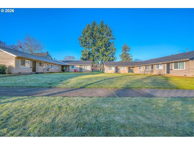 Primary Photo Of 8309-8329 N Dwight Ave, Portland Apartments For Sale