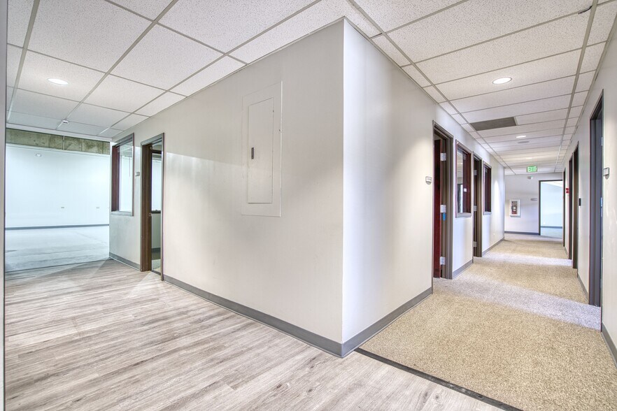 More Photos Of 2590 W 2nd Ave, Denver Flex For Lease