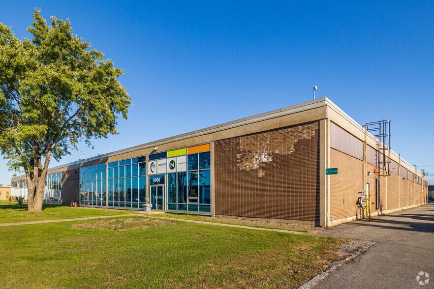 Primary Photo Of 4880-4900 Rue Hickmore, Montréal Distribution For Lease