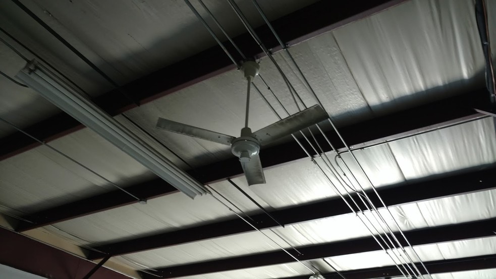 More Photos Of 400-460 Fame Rd, Dayton Light Distribution For Lease