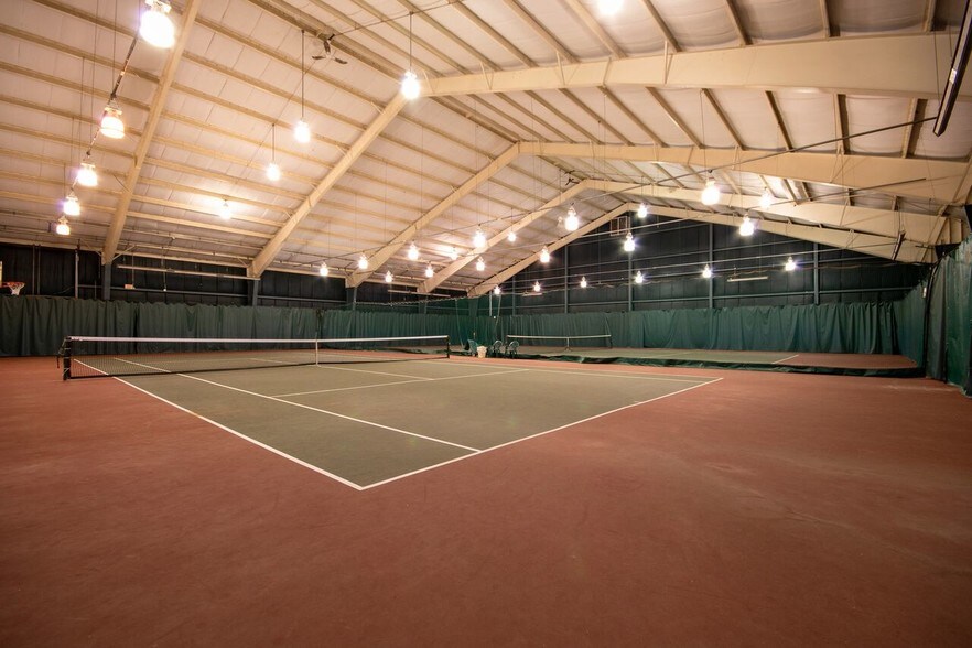 More Photos Of 427 Margaret St, Plattsburgh General Retail For Sale