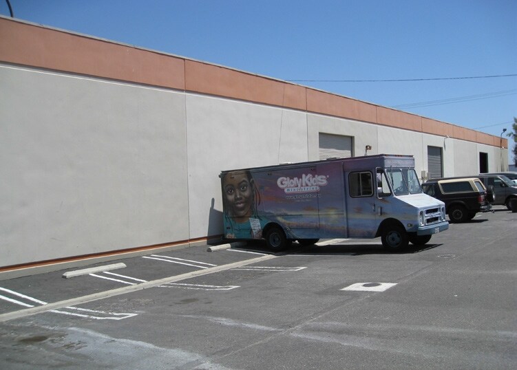 More Photos Of 205 W Torrance Blvd, Carson Warehouse For Lease