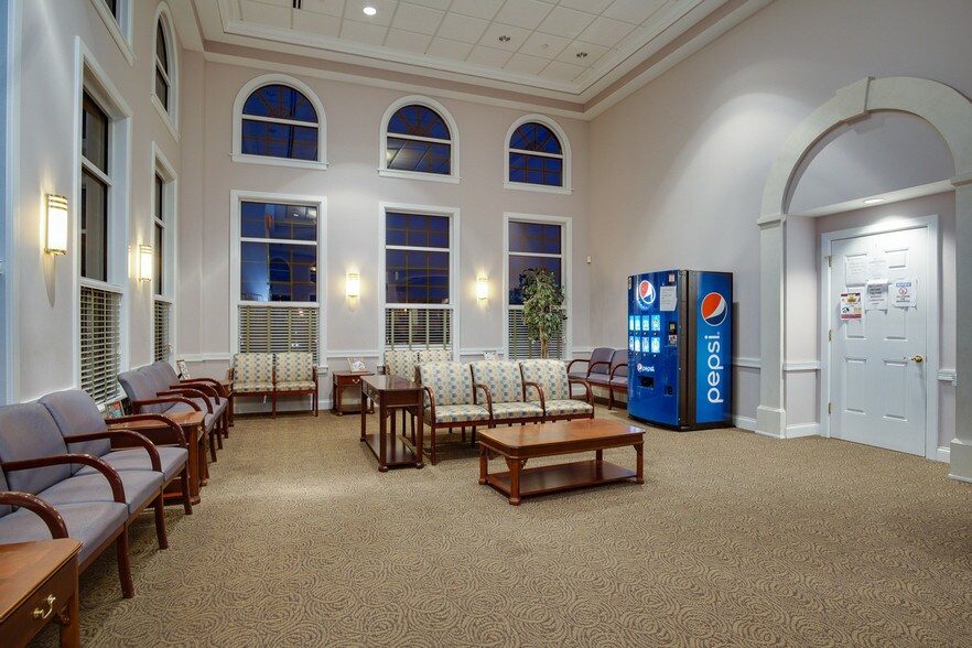 More Photos Of 8120 Garnet Dr, Dayton Medical For Sale