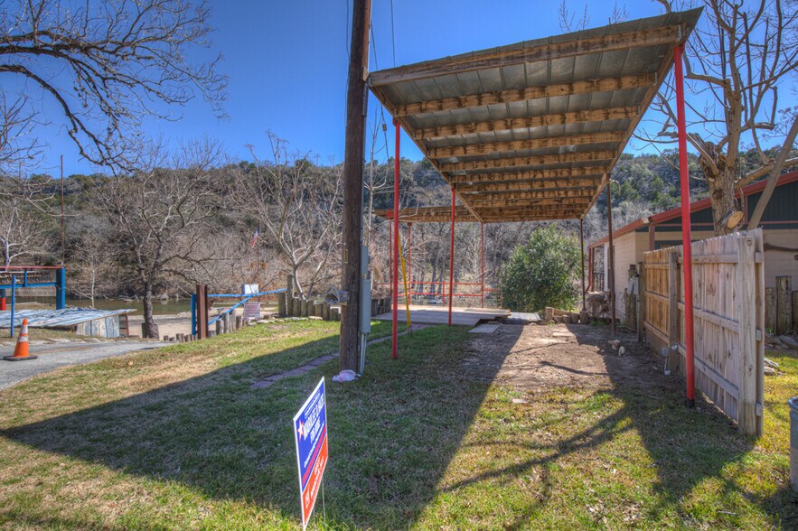 More Photos Of 7367 River Rd, New Braunfels Lodge Meeting Hall For Sale