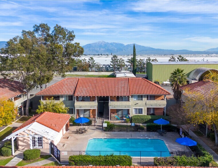 More Photos Of 1531 W Rialto Ave, Fontana Apartments For Sale