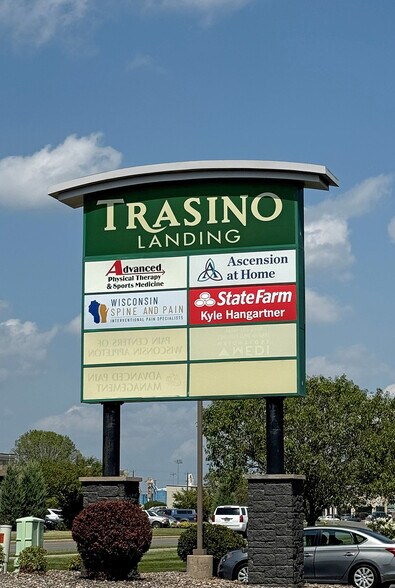 More Photos Of 1600-1688 N Casaloma Dr, Grand Chute General Retail For Lease