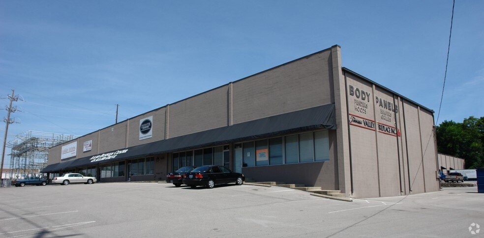 More Photos Of 478 Allied Dr, Nashville Distribution For Lease