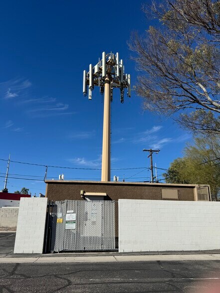 More Photos Of 2458 E Russell Rd, Las Vegas Medical For Sale