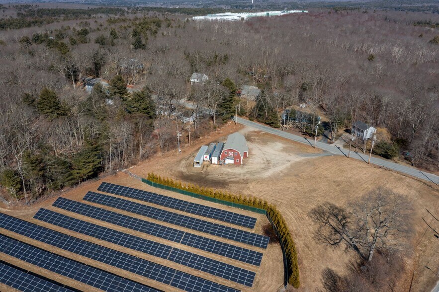 More Photos Of 600 Broncos Hwy, Mapleville Flex For Sale