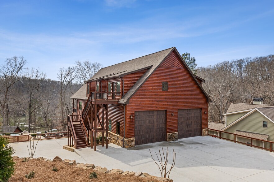 More Photos Of 5735 Archer Ave, Cumming Apartments For Sale