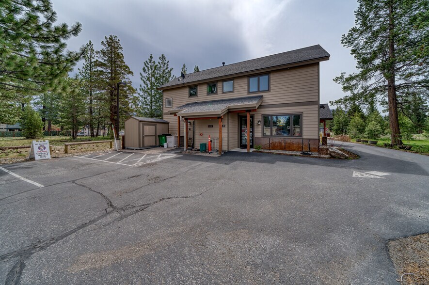 More Photos Of 3160 Highway 50, South Lake Tahoe Restaurant For Sale