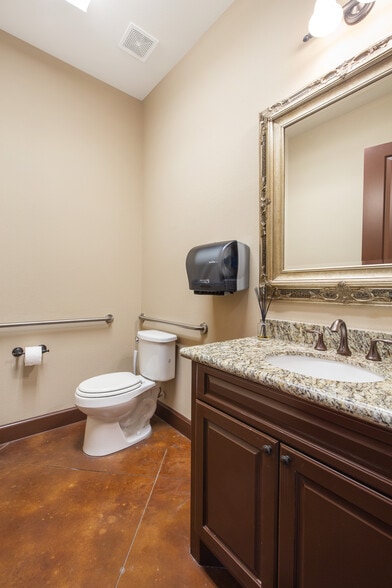 More Photos Of 14375 Liberty St, Montgomery Coworking Space