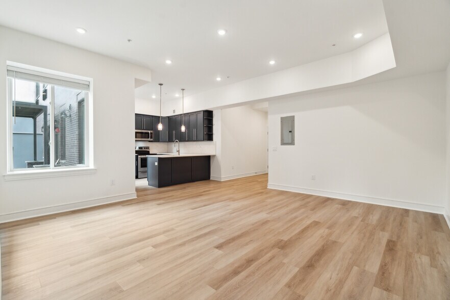 More Photos Of 4550 Mitchell St, Philadelphia Multifamily For Sale