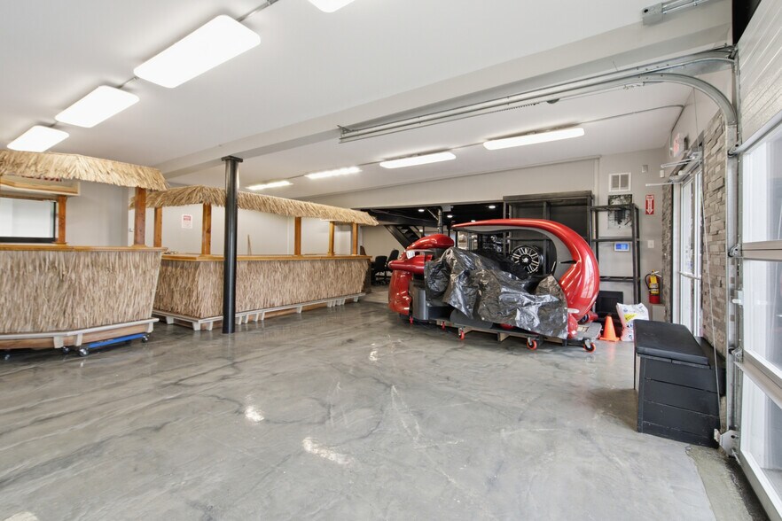 More Photos Of 1117 Eddie Dowling Hwy, North Smithfield Storefront Retail Residential For Sale