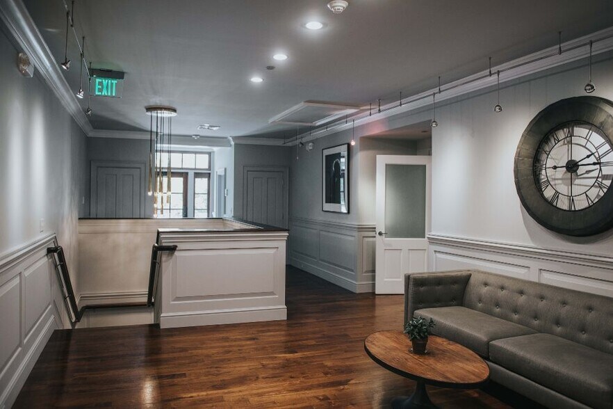 More Photos Of 940 Route 28, Harwich Office Residential For Lease