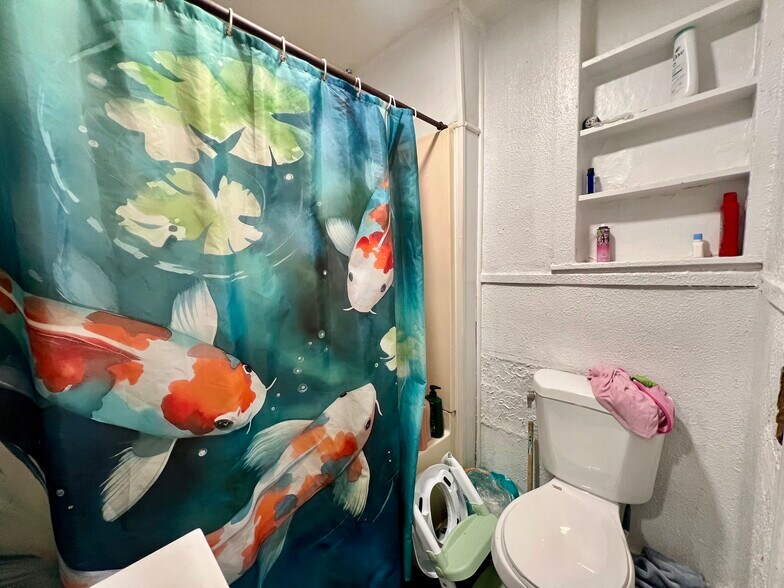 More Photos Of 2502 Pine Ave, Mattoon Apartments For Sale