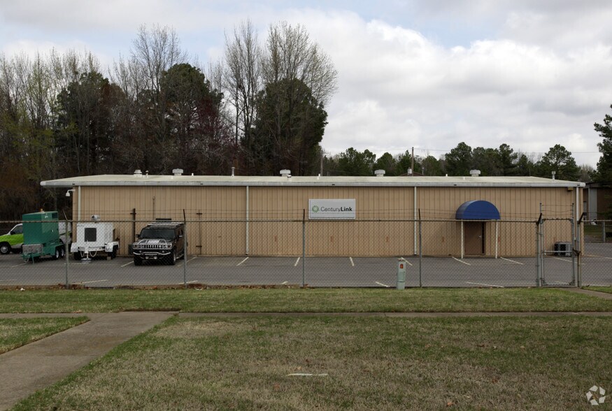 More Photos Of 2616 W Main St, Jacksonville Office For Sale