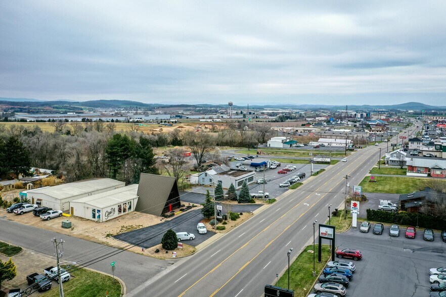 More Photos Of 3006 S Main St, Harrisonburg Storefront Retail Office For Sale