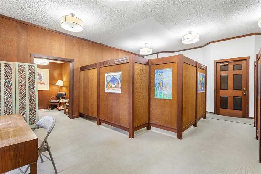 More Photos Of 2702 Dana St, Berkeley Medical For Sale