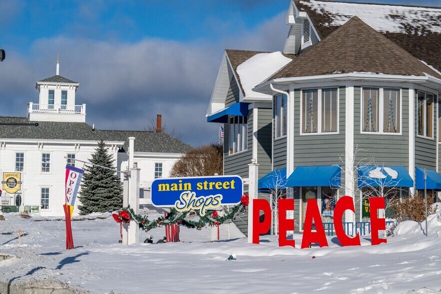 More Photos Of 7828 Highway 42, Egg Harbor Storefront For Sale
