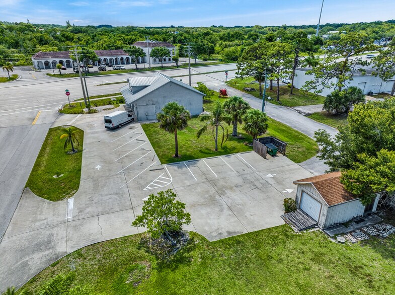 More Photos Of 1204 S US 1, Vero Beach Freestanding For Sale